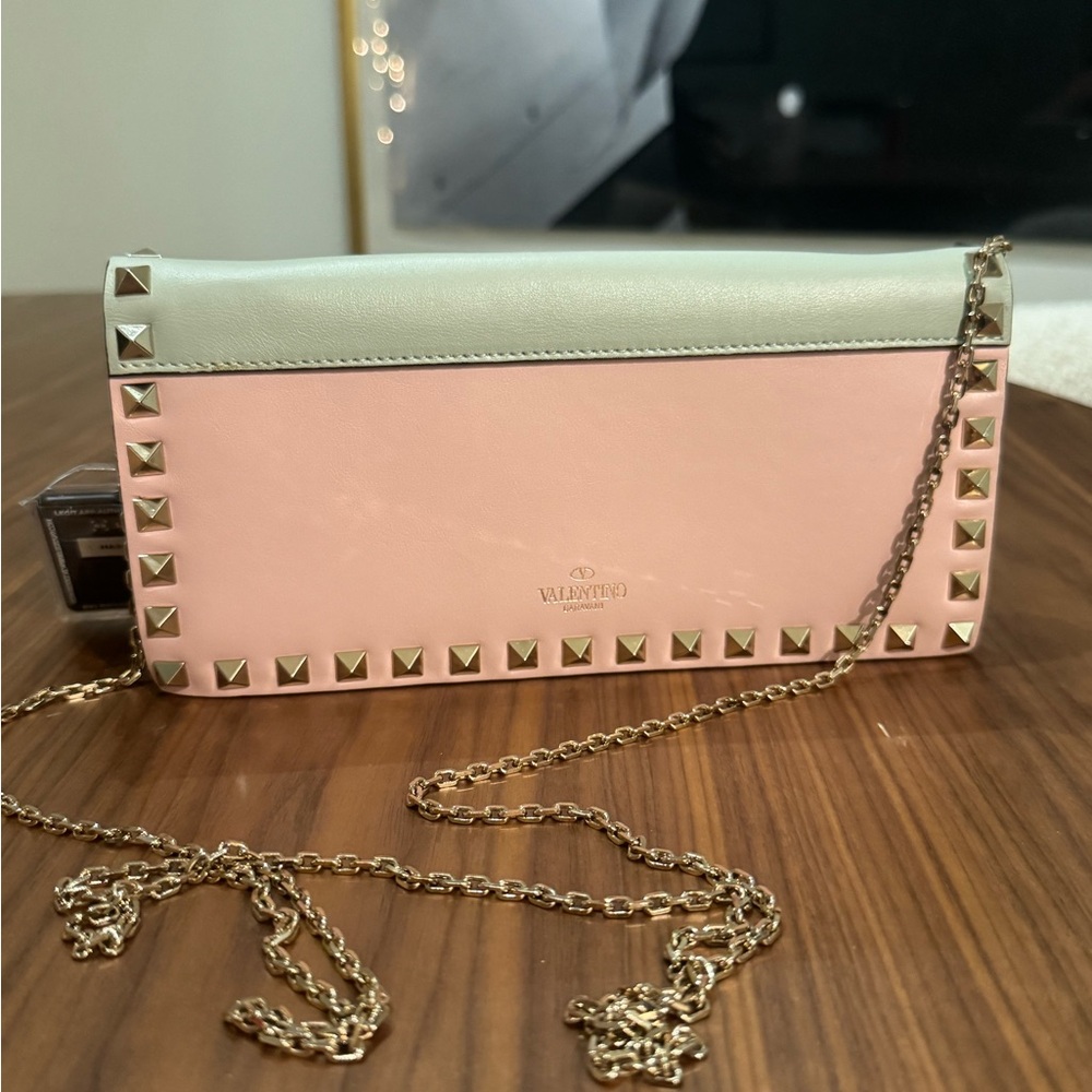 Valentino stud clutch with chain - Picture 2 of 9
